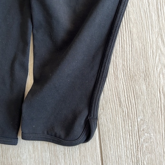 Nike Dri-Fit Capris - Picture 5 of 5